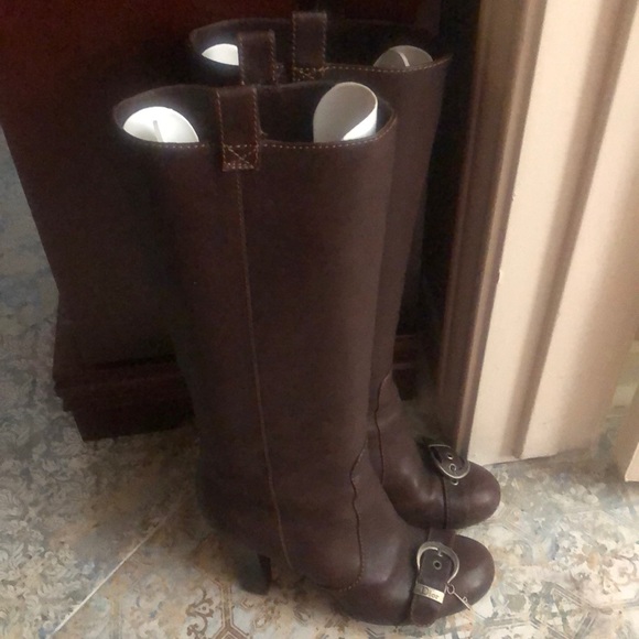 Authentic vintage Dior boots - Picture 2 of 8